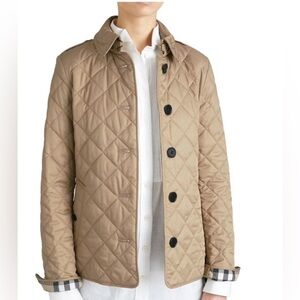 NWT Burberry Women’s Quilted Jacket